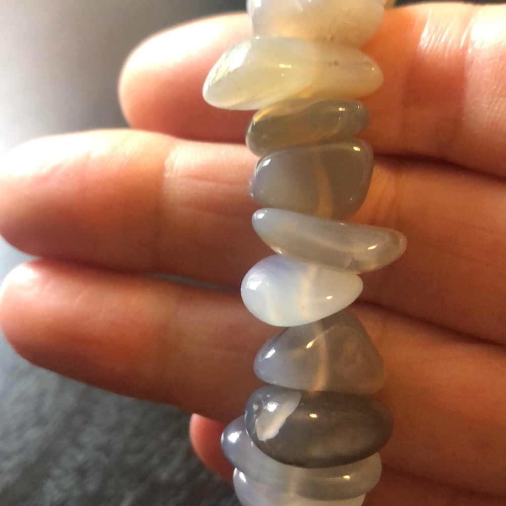 Agate Beaded Stretch Bracelet. - image 5